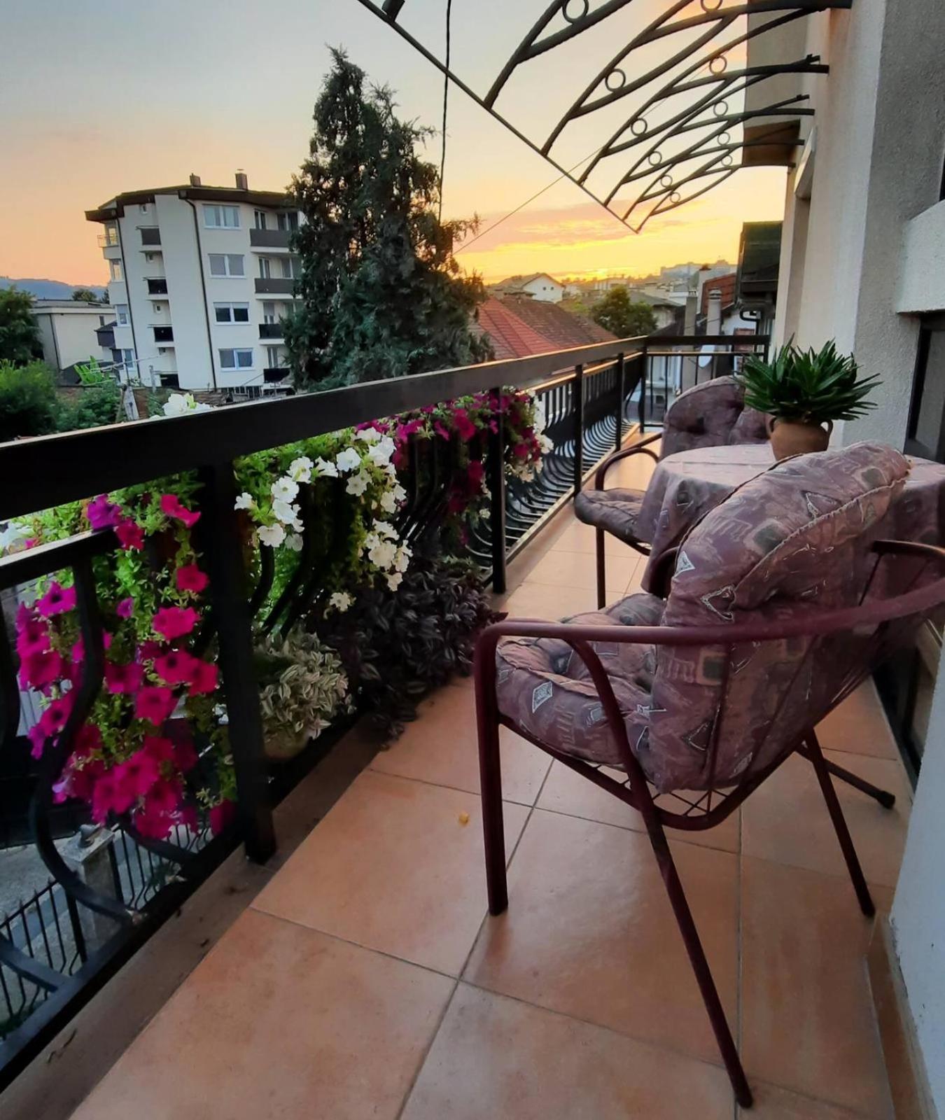 Apartmán Nova Dom Banja Luka Exteriér fotografie